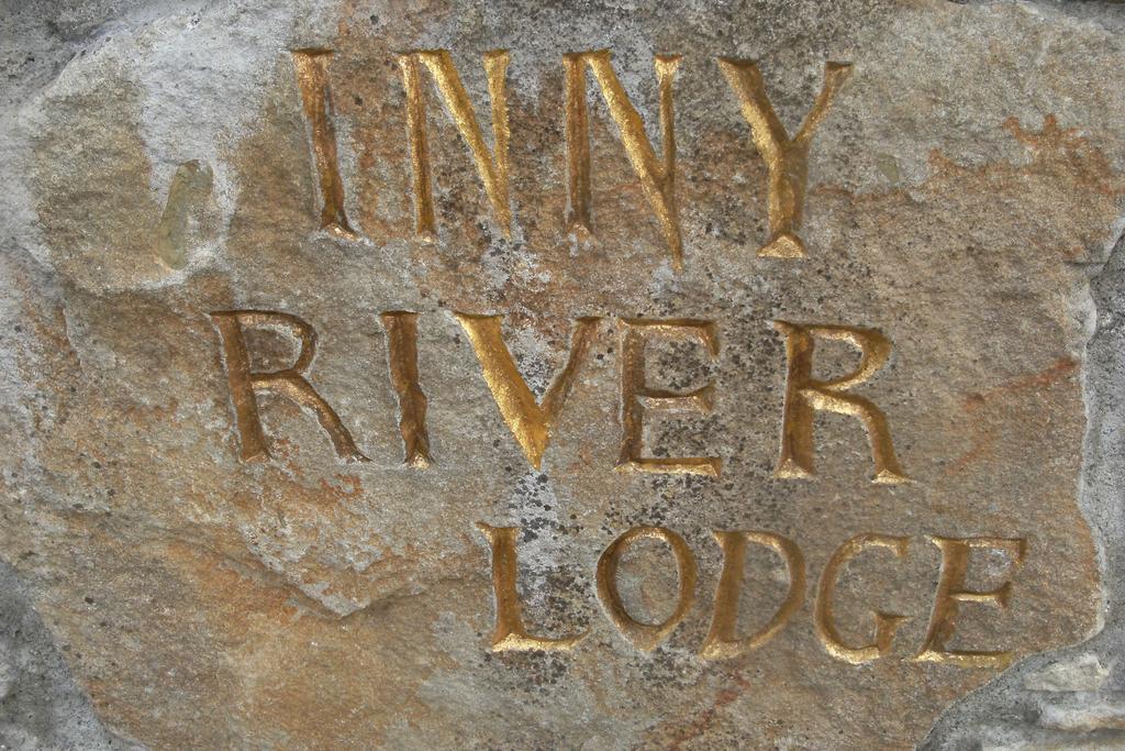 Inny River Lodge Rathowen Buitenkant foto